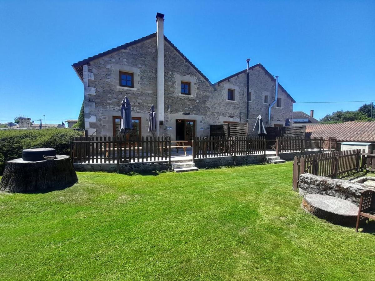 The Railway Cottage - Characterful And Comfortable Holiday Cottage Piégut-Pluviers Zewnętrze zdjęcie